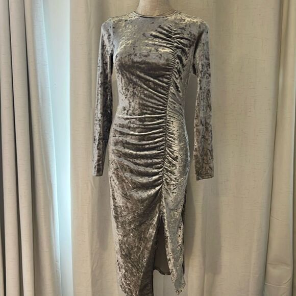 Future Collective Velvet Ruched Body Con Open Back Slit Dress Size S - Picture 1 of 5